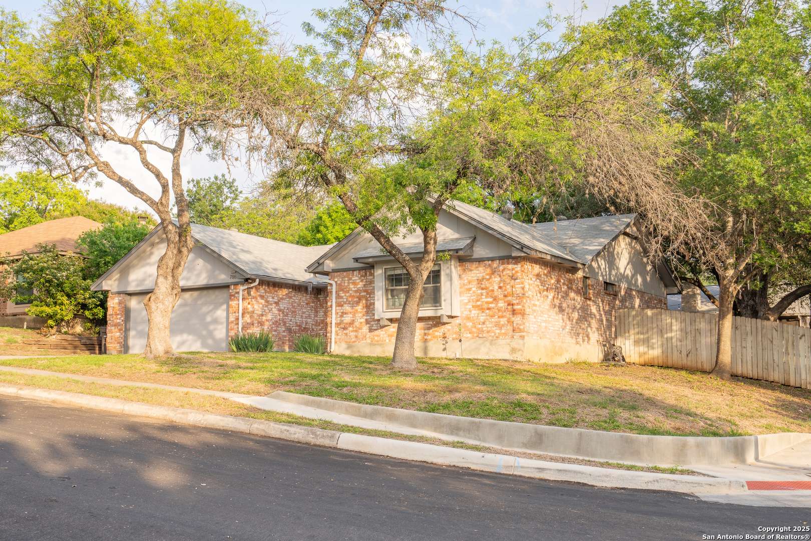 San Antonio, TX 78250,7866 Lark Ridge