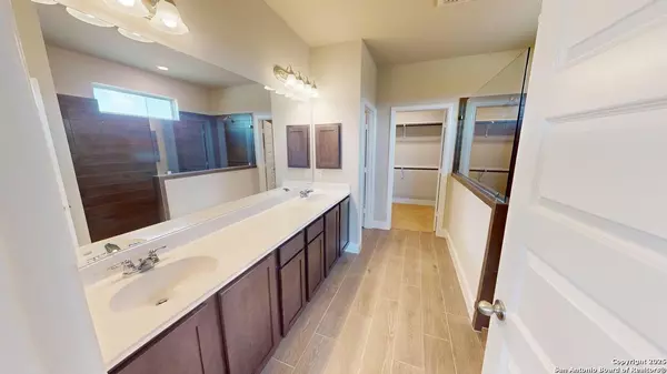 Schertz, TX 78124,5209 Pinder Way