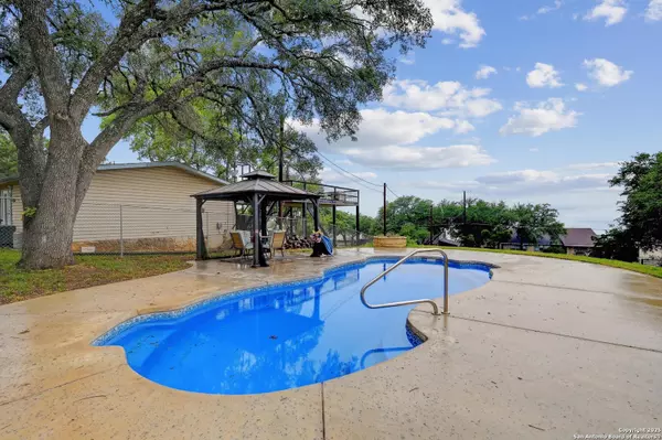 Canyon Lake, TX 78133,1303 Canyon Edge