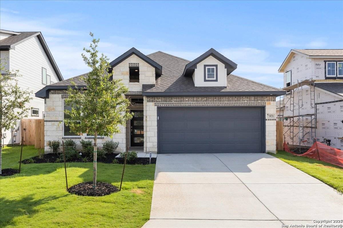 971 Manger Lane,  New Braunfels,  TX 78130