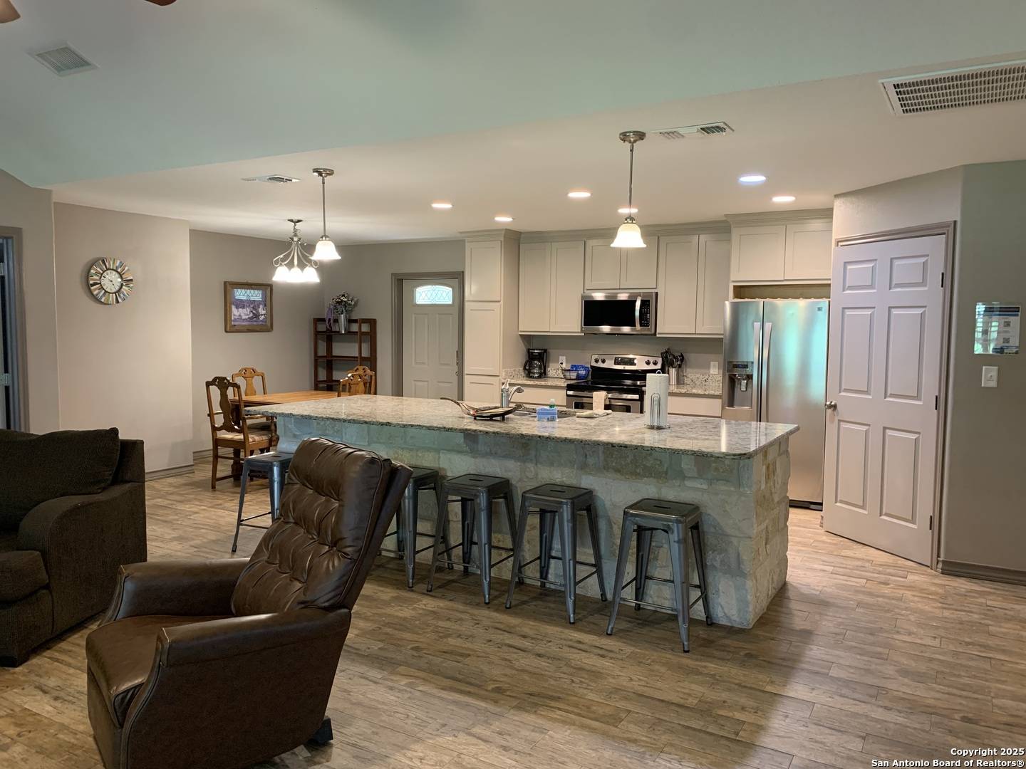 Canyon Lake, TX 78133,320 River Cliff