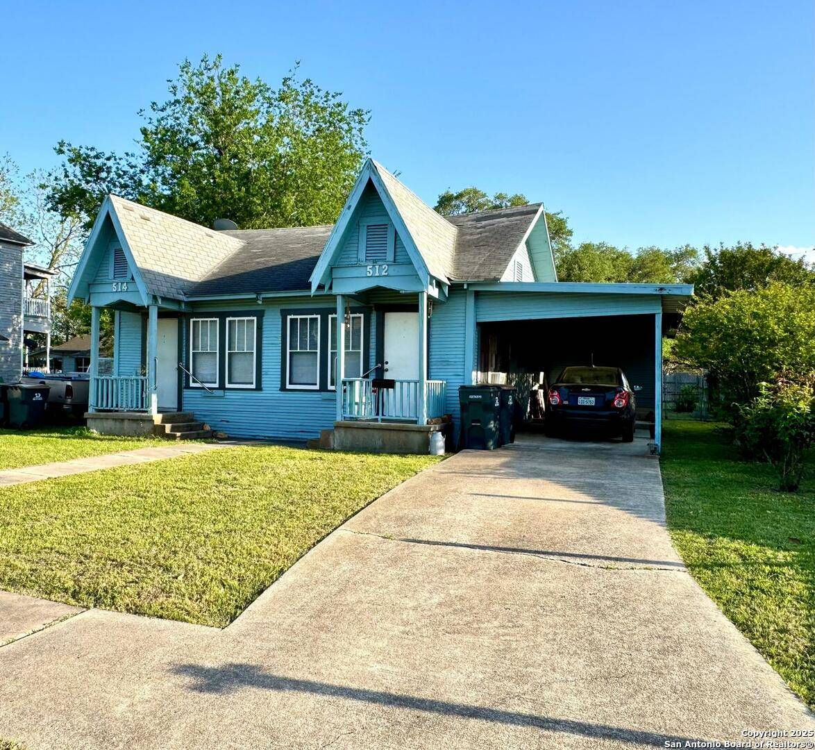 Luling, TX 78648,512 Travis St