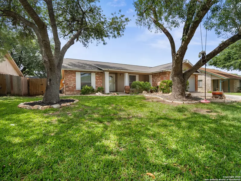 6726 fair lake, San Antonio, TX 78244