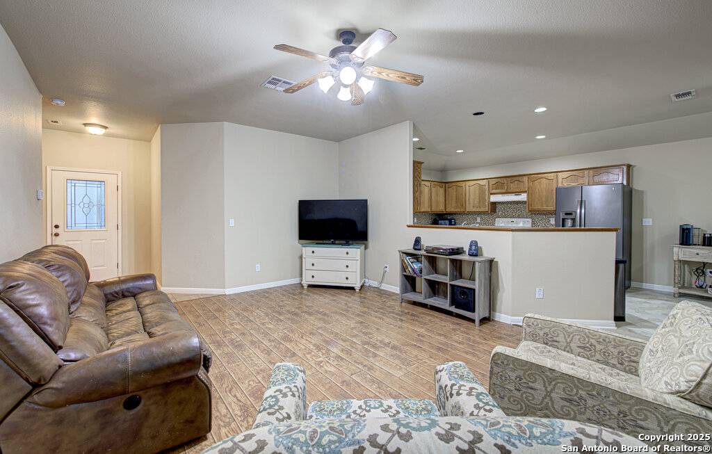 New Braunfels, TX 78130,2209 Bentwood