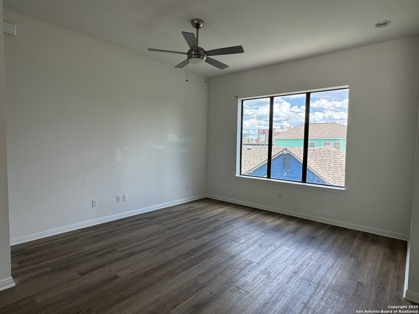 San Antonio, TX 78212-5528,415 JACKSON ST UNIT 201