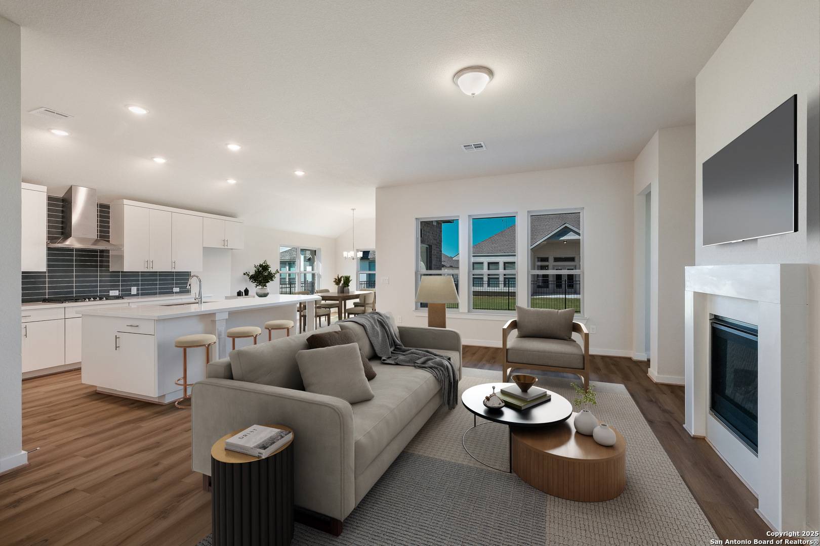 Boerne, TX 78006,111 Valencia