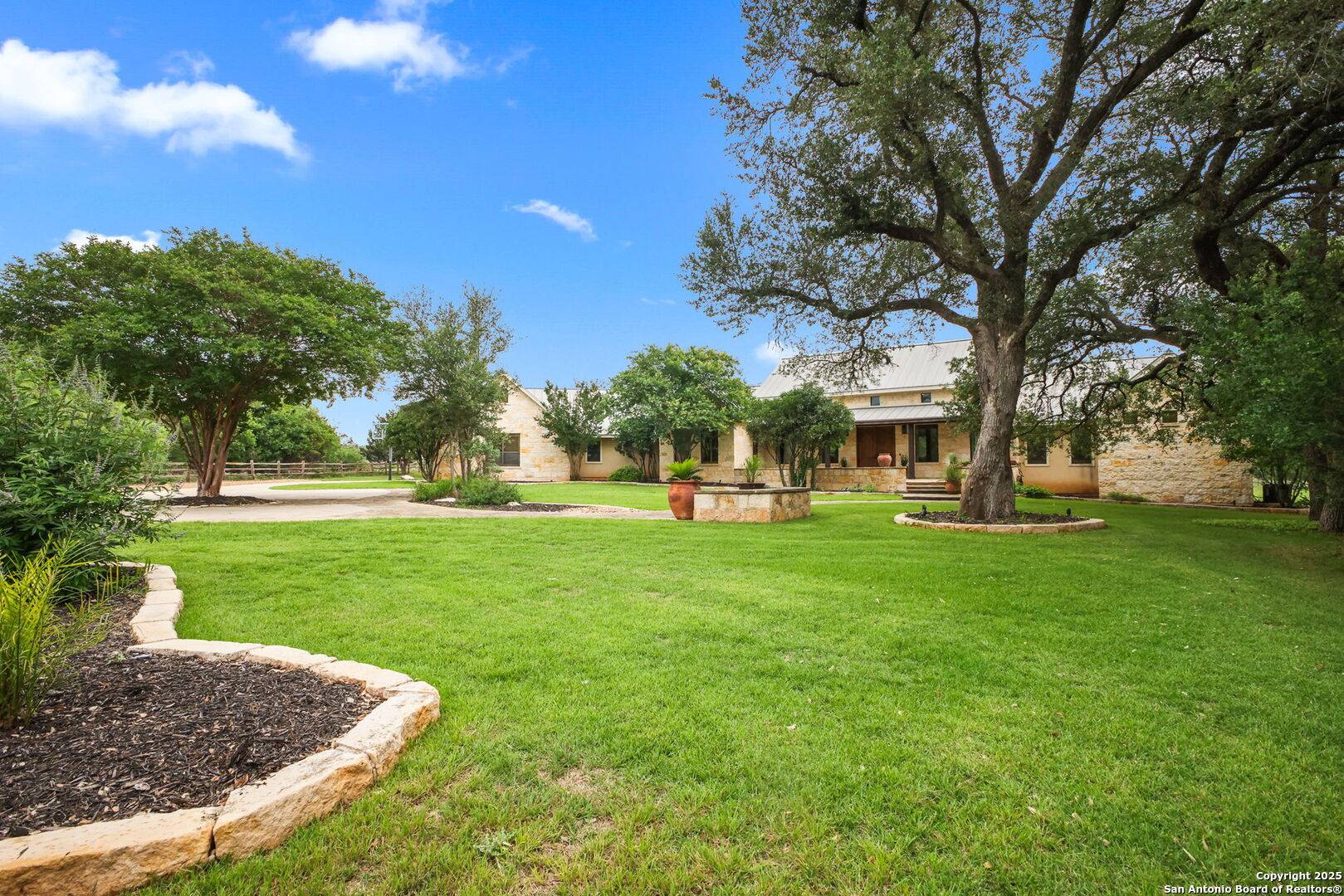 New Braunfels, TX 78132,27302 felswand