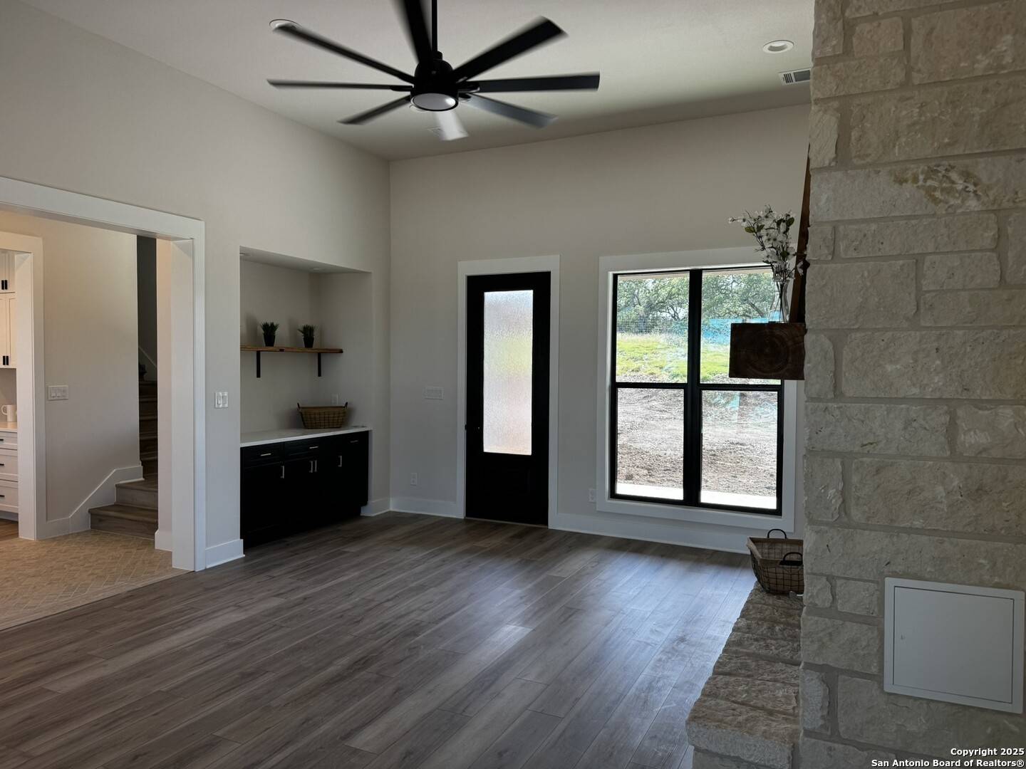 Spring Branch, TX 78070,166 Restless Wind