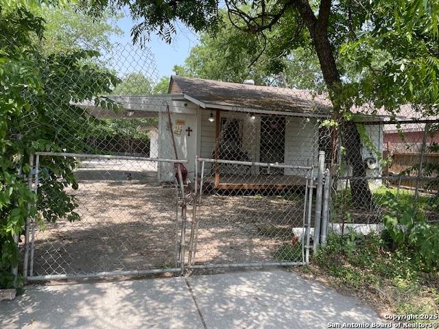 San Antonio, TX 78237,261 san gabriel