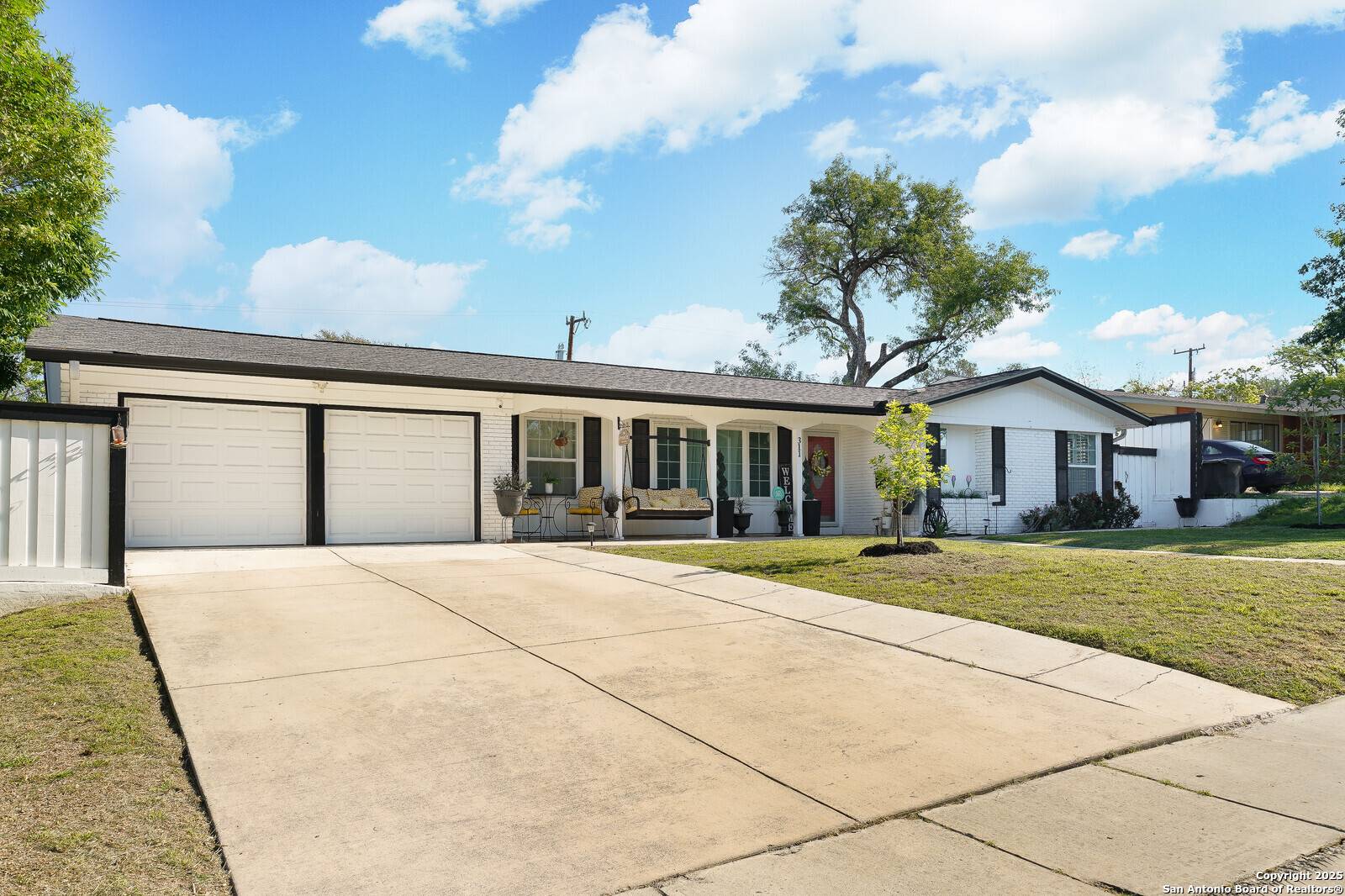 San Antonio, TX 78216,311 redcliff