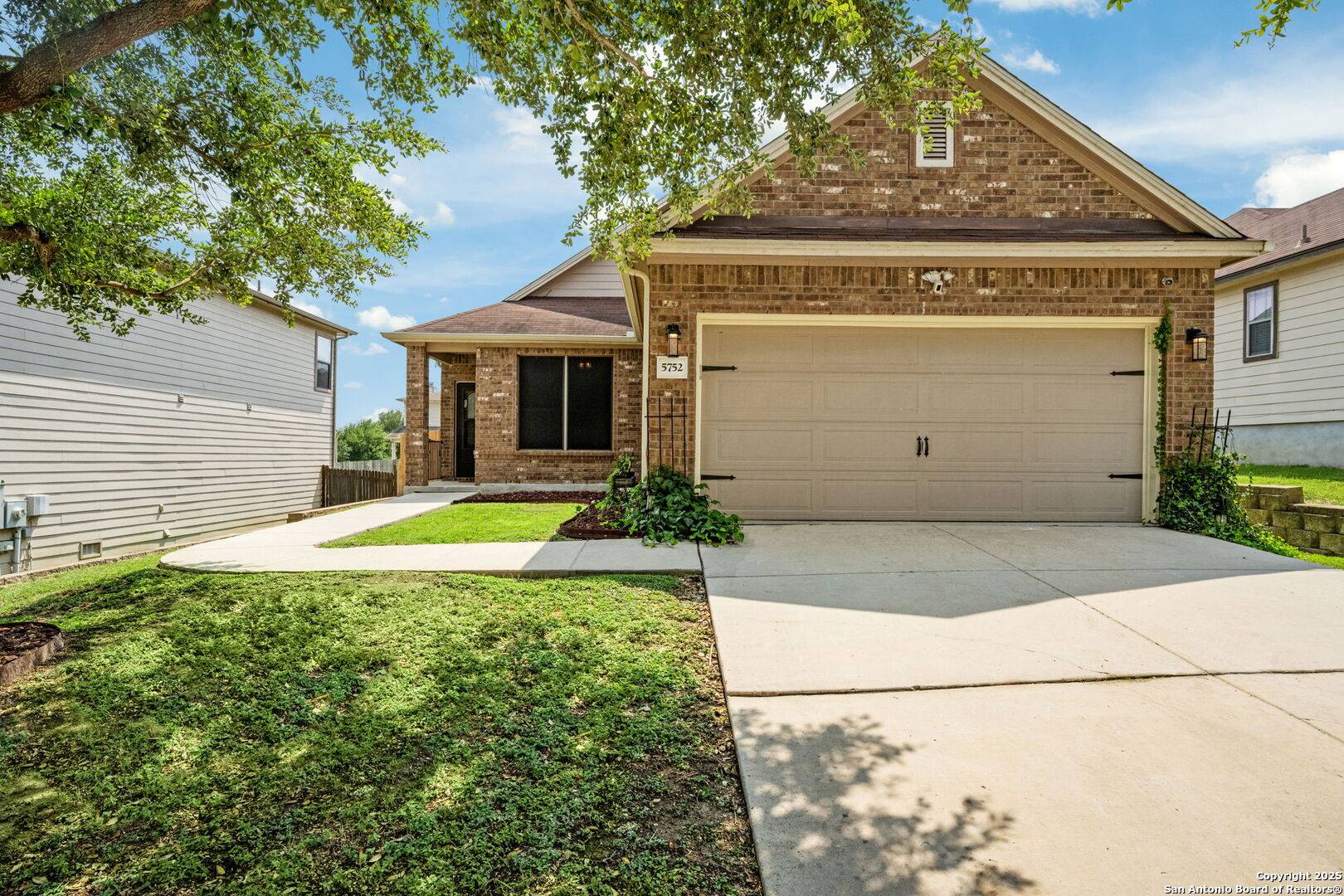 5752 Ping Way, Schertz, TX 78108