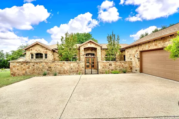 Spring Branch, TX 78070,397 Secret Way