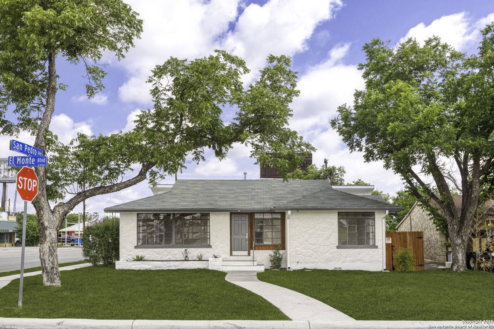 5600 San Pedro Ave, San Antonio, TX 78212