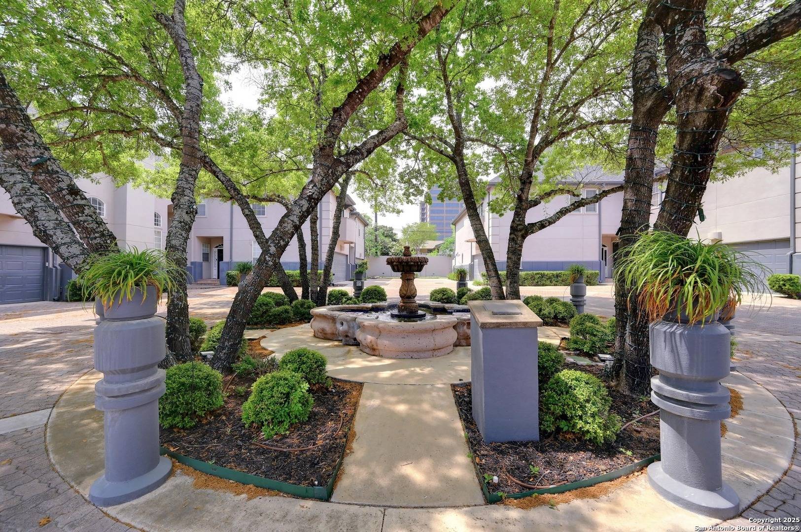 39 Rue Charles UNIT 39, San Antonio, TX 78217