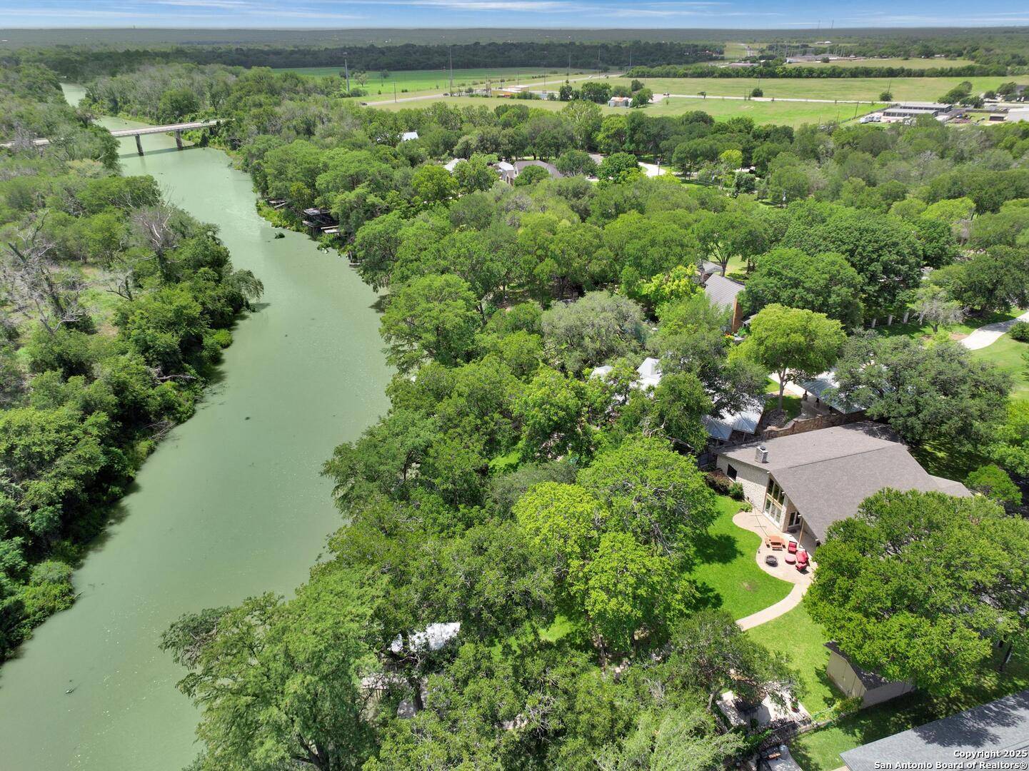 Seguin, TX 78155,180 Wampum Way
