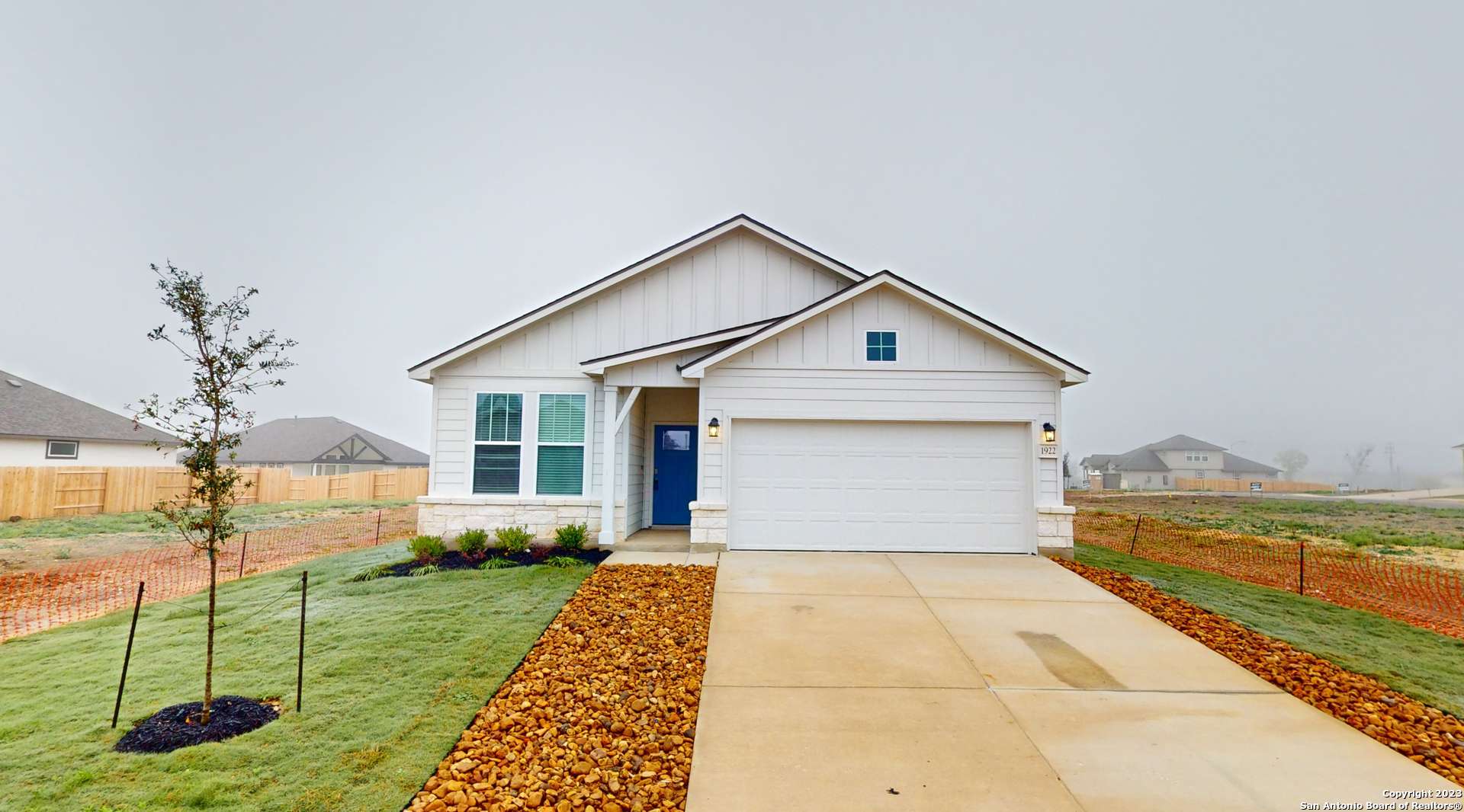 1922 Scare Crow, New Braunfels, TX 78130