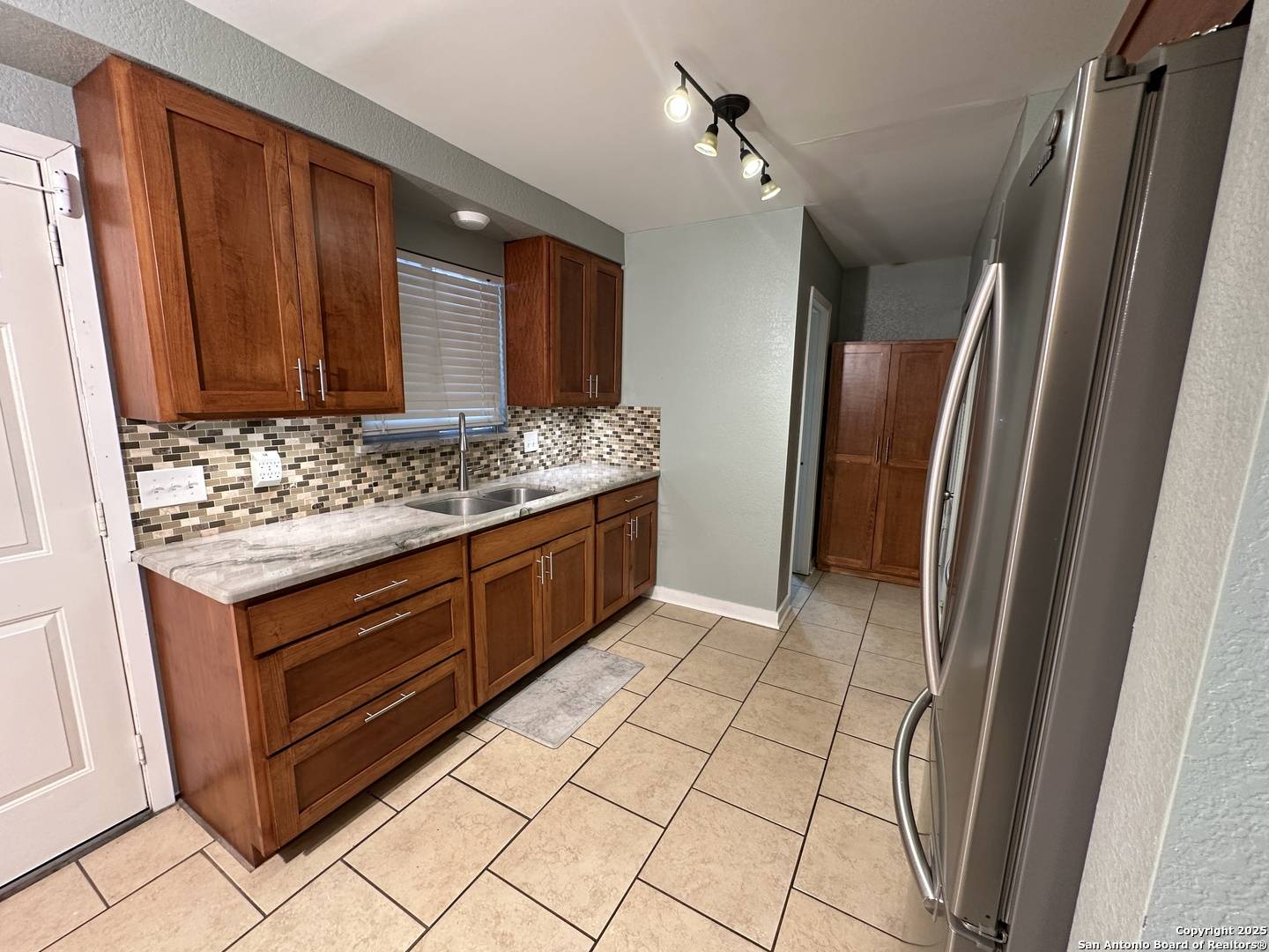 San Antonio, TX 78216,105 Silver Sands UNIT 105A
