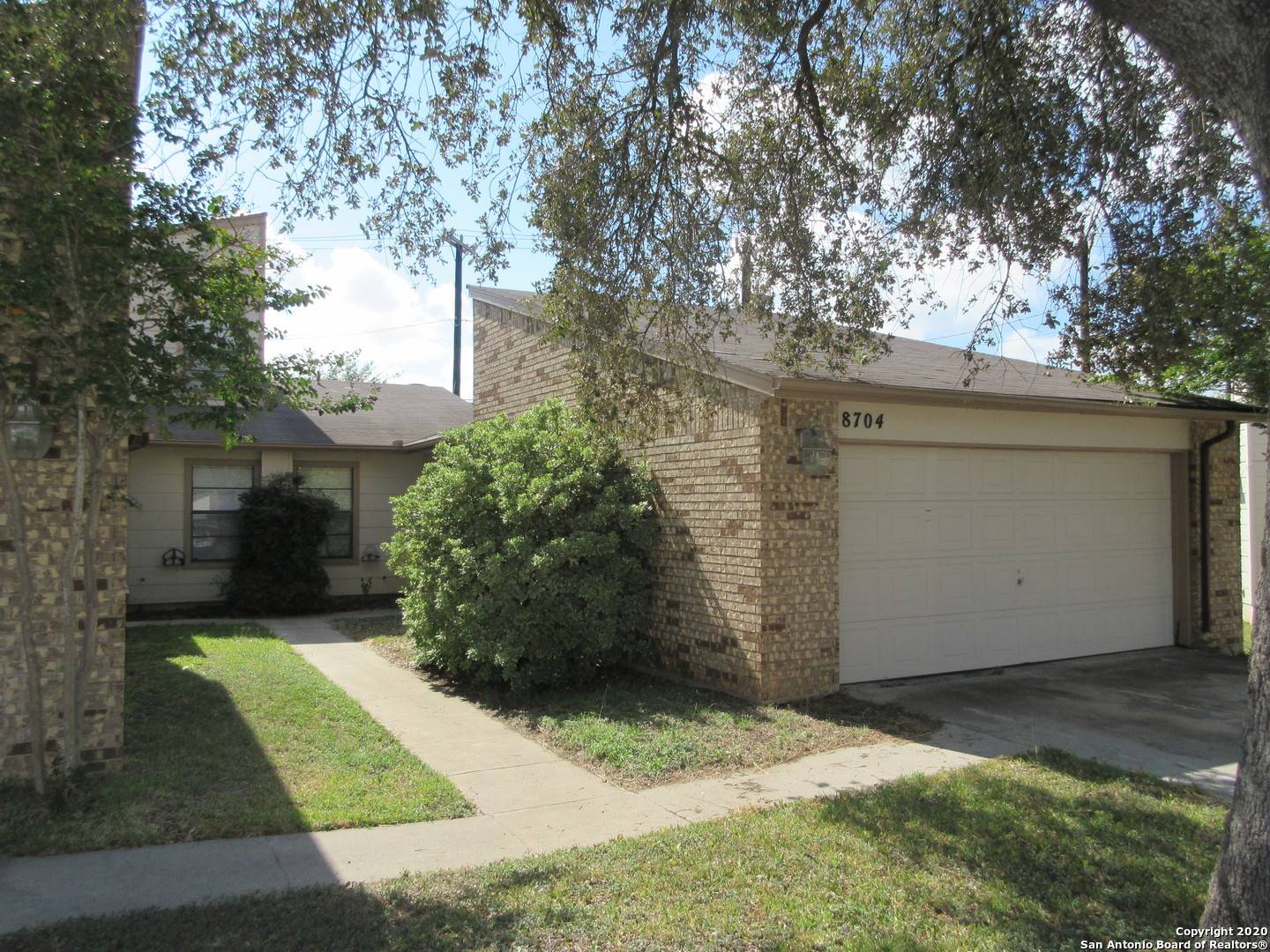 8702 WELLES HARBOR CIR, San Antonio, TX 78240