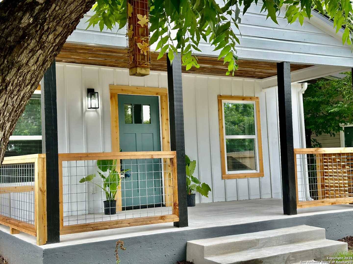 619 Blaine, San Antonio, TX 78202