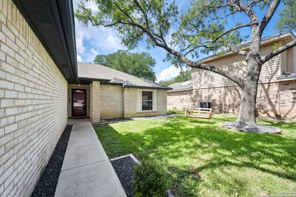 Live Oak, TX 78233,7706 Forest Fern