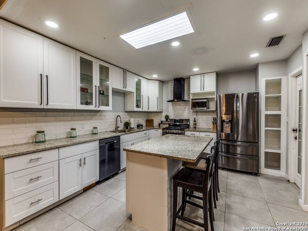 San Antonio, TX 78240,5610 staack