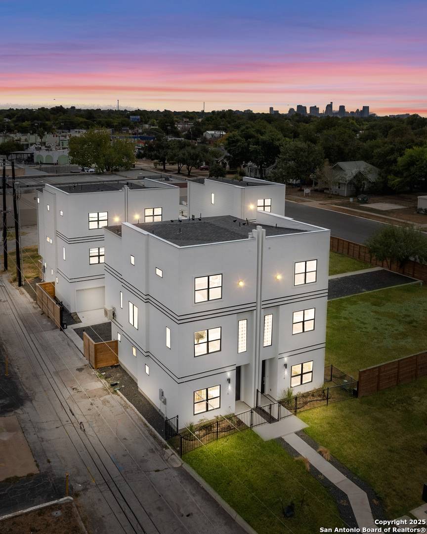 1735 Gramercy UNIT UNIT, San Antonio, TX 78201