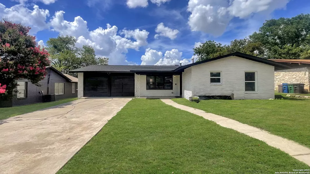 4411 Bikini Dr, San Antonio, TX 78218