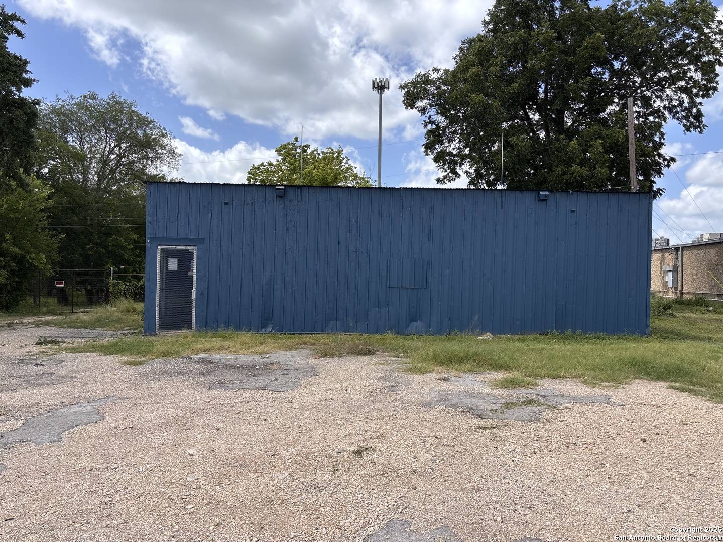 Hondo, TX 78861,2501 19th