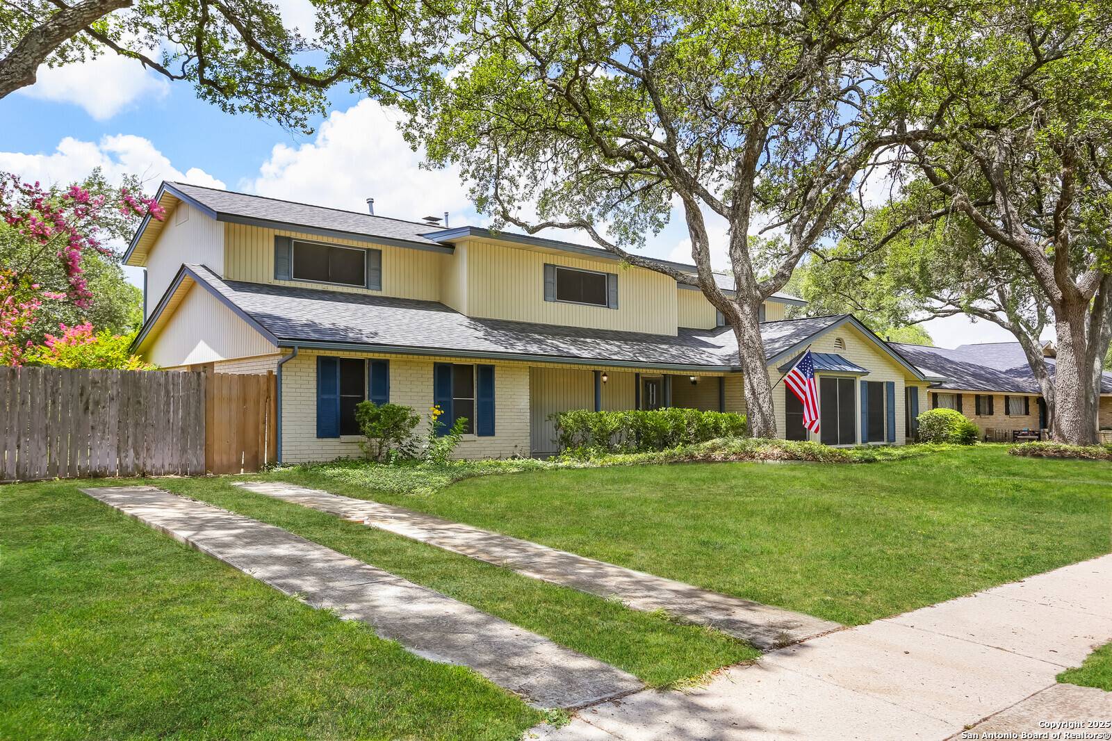 San Antonio, TX 78230,2718 Marlborough