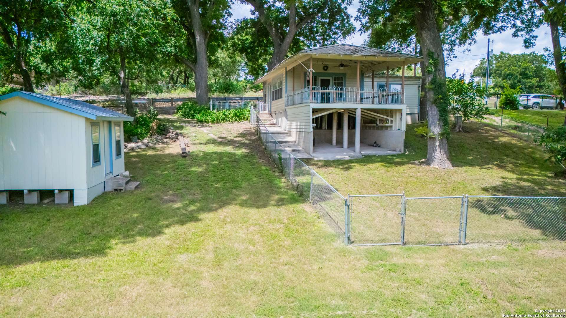 9071 Fm 725, Mcqueeney, TX 78123