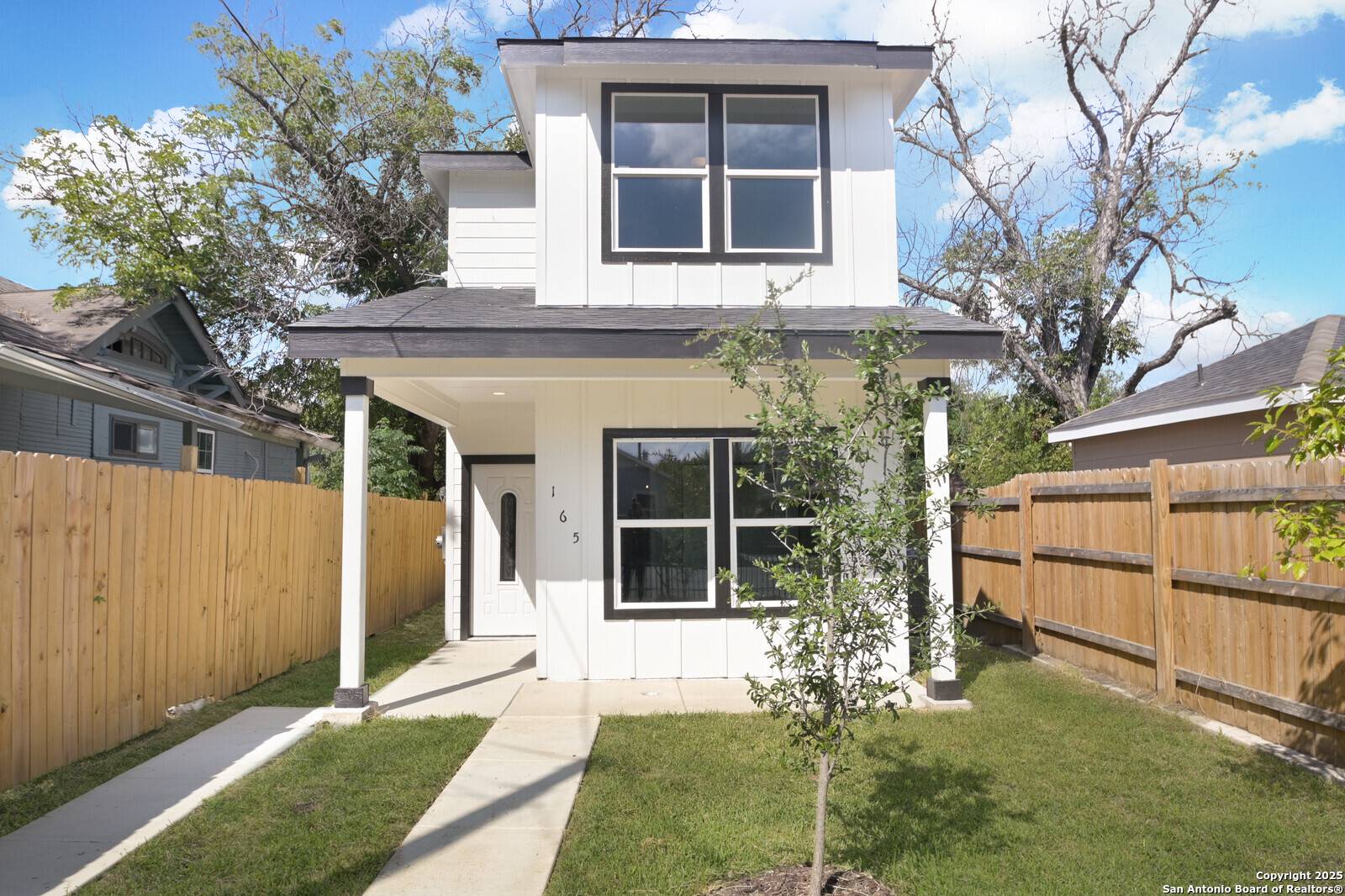 165 San Felipe, San Antonio, TX 78237