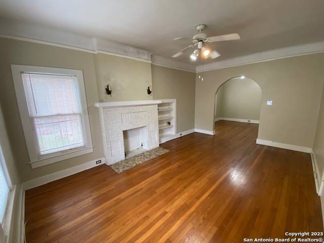 San Antonio, TX 78212-5268,245 E LULLWOOD AVE UNIT FRONT