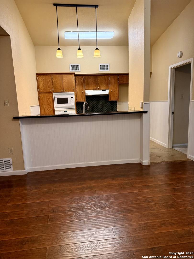 San Antonio, TX 78228,114 Sunnyland