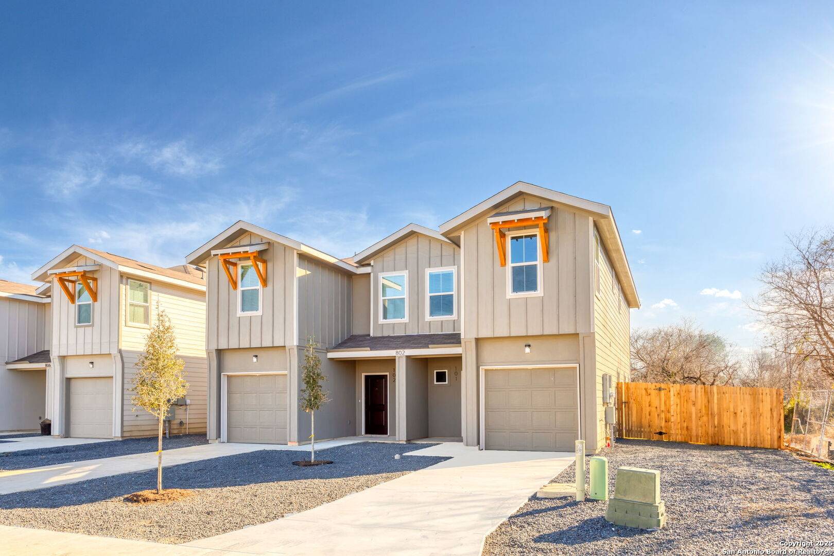 826 Soria Place UNIT 102, San Antonio, TX 78223