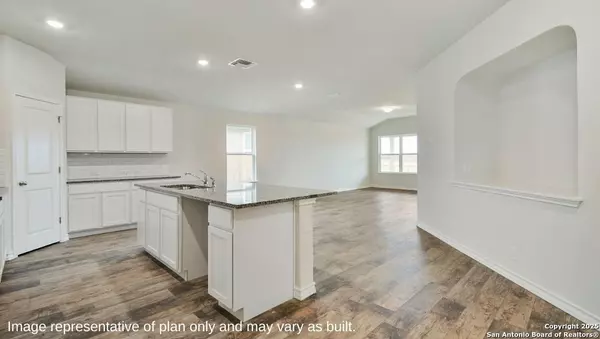 Converse, TX 78109,12645 Olozaga