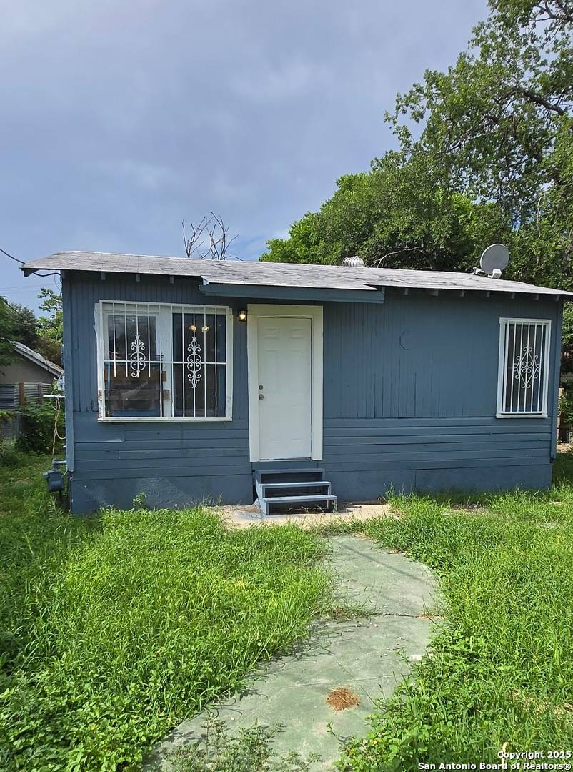 3017 Colima, San Antonio, TX 78207