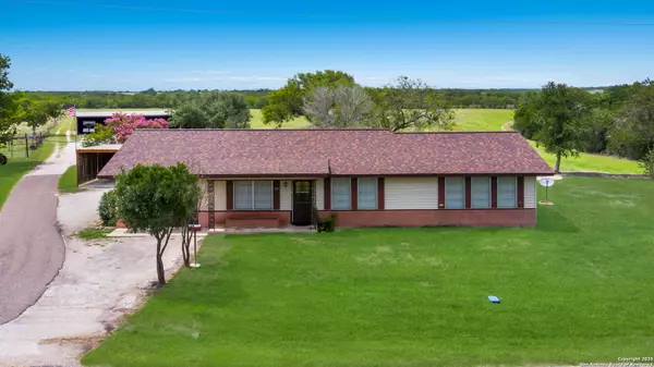 Falls City, TX 78113,403 Meyer