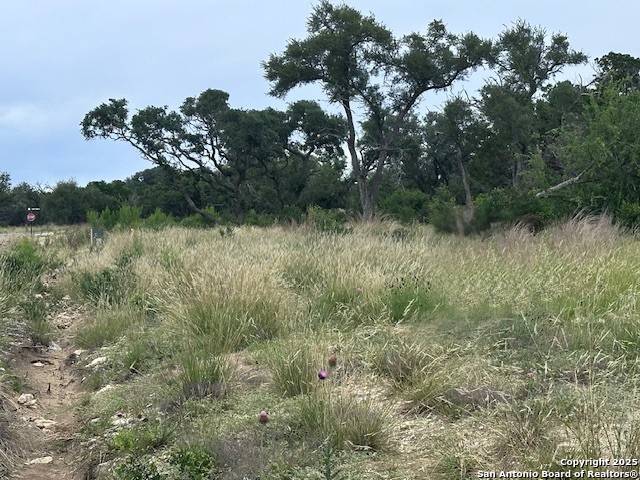 128 Tablerock Ridge, Kerrville, TX 78028