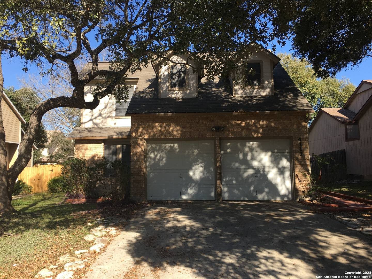 4111 CAMPHOR WAY, San Antonio, TX 78247-2026
