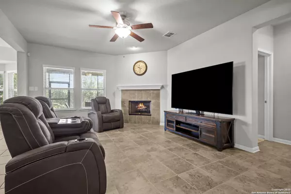 Schertz, TX 78154,12017 Vignette