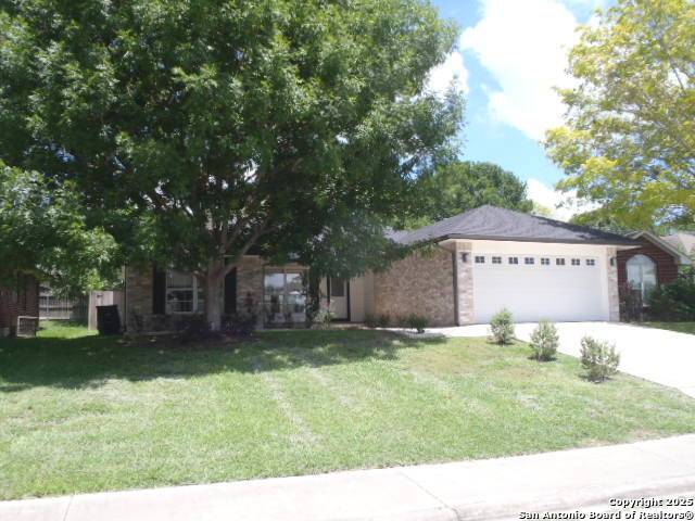 2069 Bentwood, New Braunfels, TX 78130