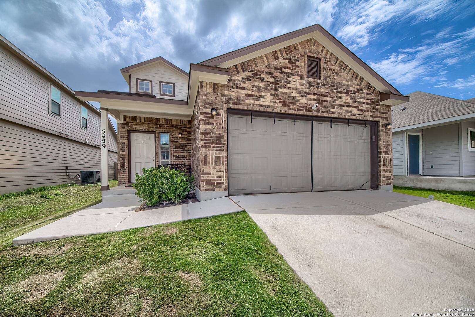 5429 Shasta Place, St Hedwig, TX 78152