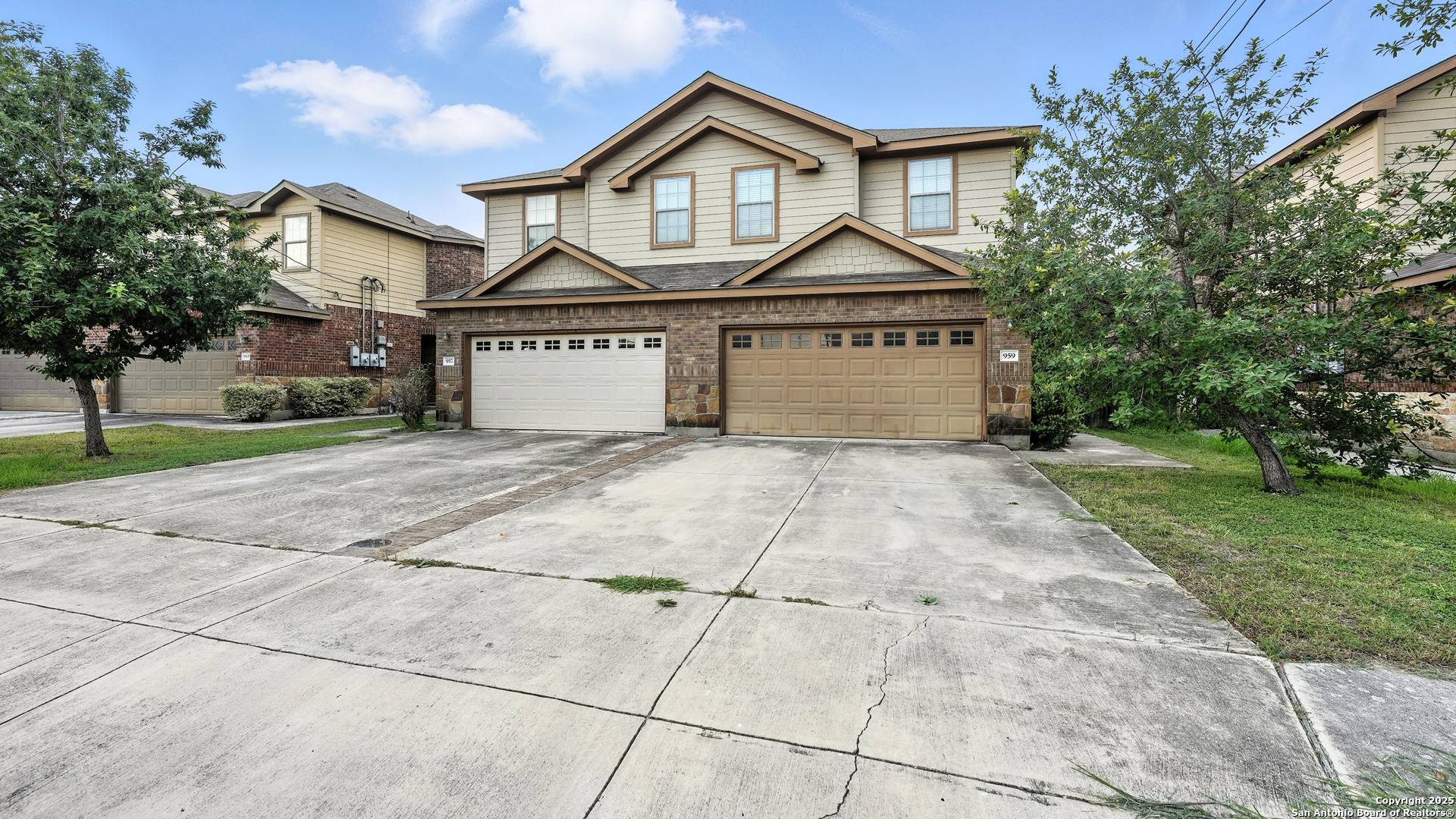 957/959 Floating Star, New Braunfels, TX 78130