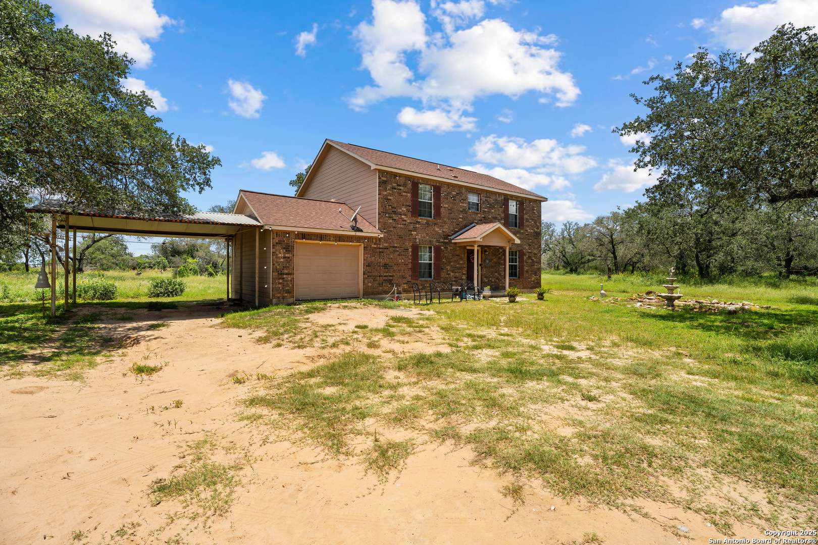1655 Eichman Rd, Poteet, TX 78065