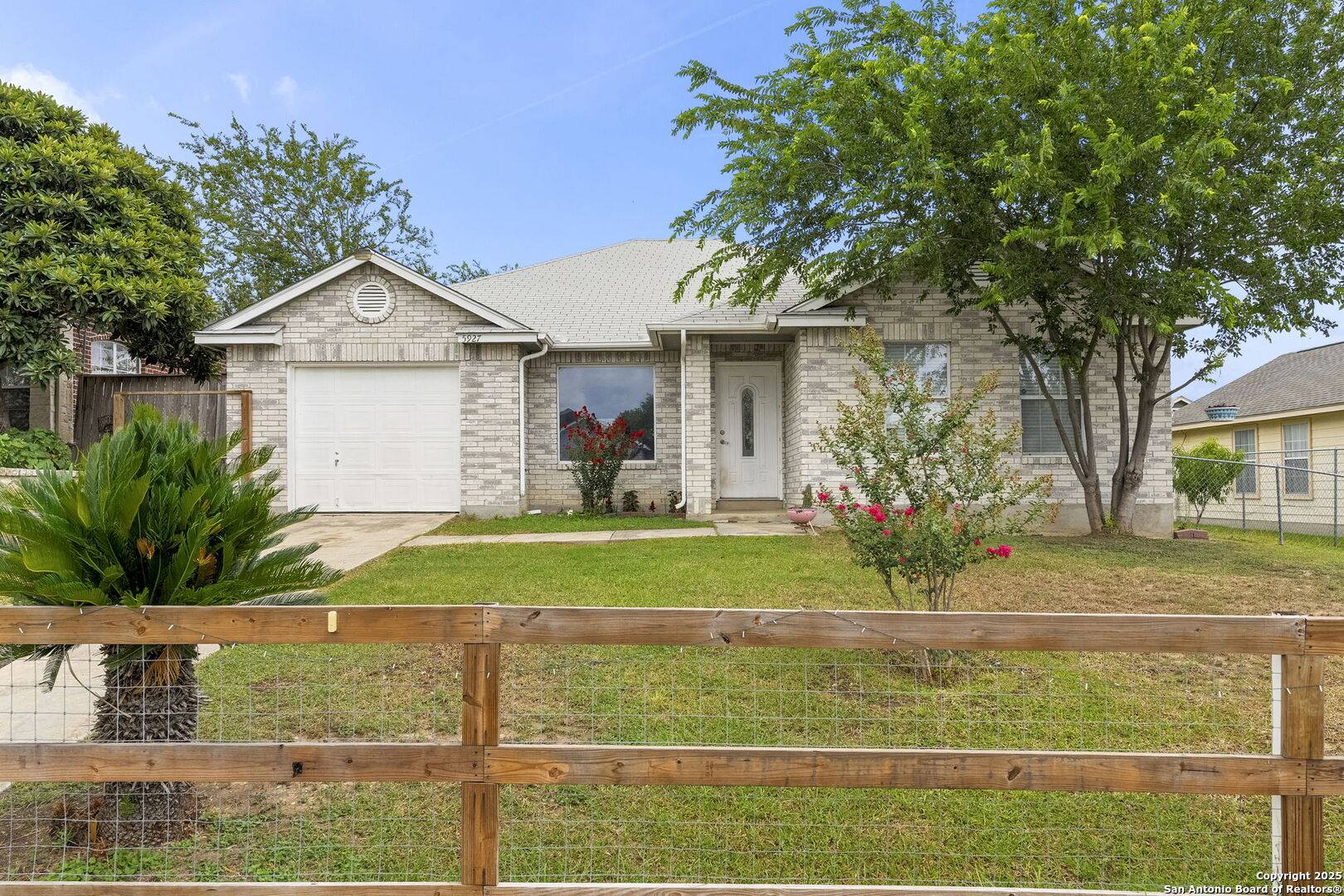 5927 Tree View, San Antonio, TX 78220