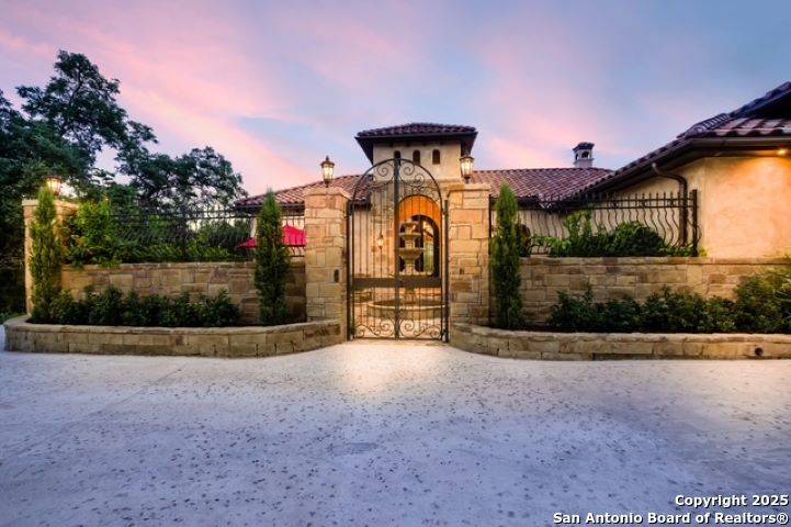 464 Paradise Hills, New Braunfels, TX 78132