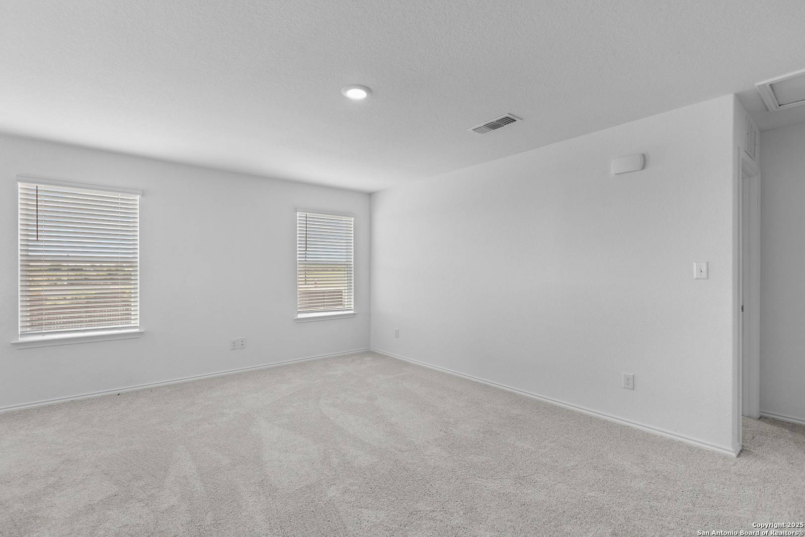 New Braunfels, TX 78130,915 Bluegrass Point