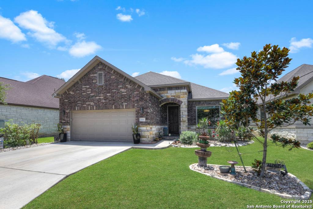 636 Carriage House, Spring Branch, TX 78070