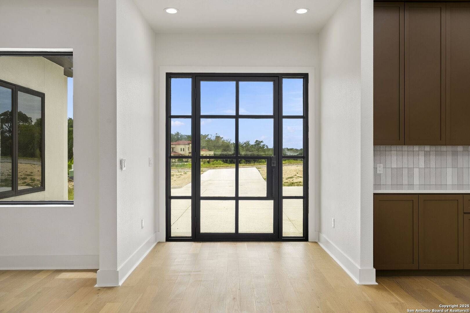San Antonio, TX 78255,9847 Midsomer Pl