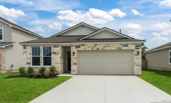 New Braunfels, TX 78130,1928 Split Rock Road